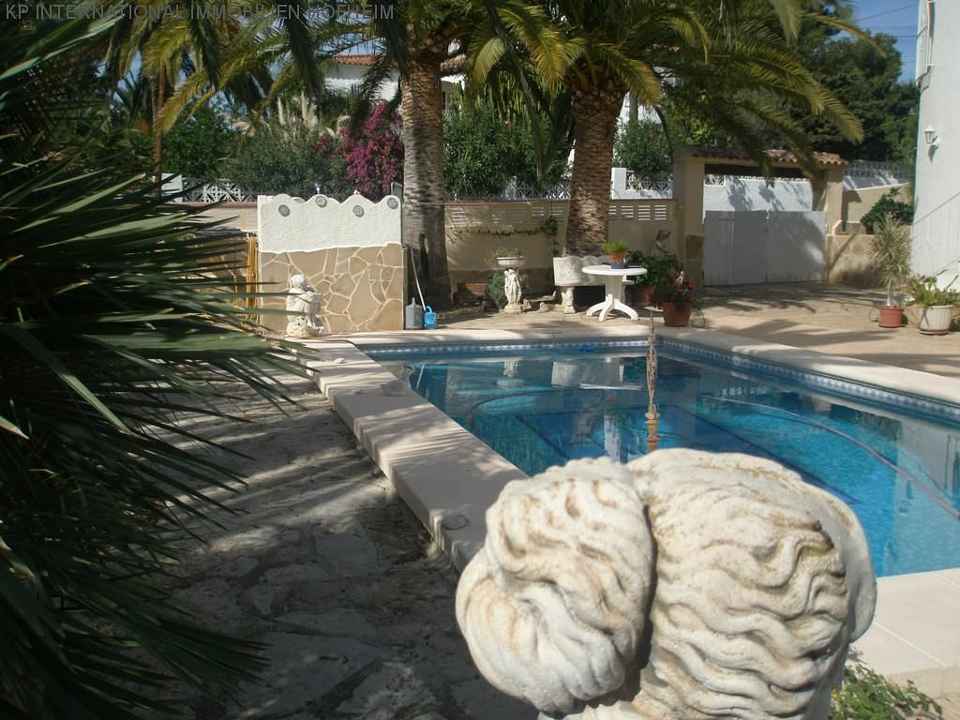 ***Villa mit Pool und tollem Fernblick in Calpe***