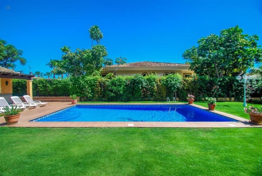 Thumbnail von Luxus-Villa in Marbella R2237444