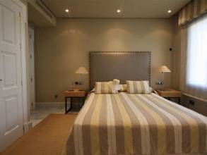 Thumbnail von Luxus-Wohnung in Los Monteros R2777714