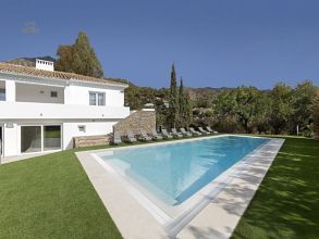 Thumbnail von Luxus-Villa in Estepona R2778265