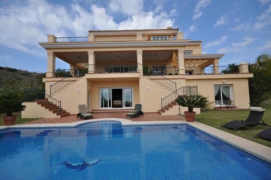 Luxus-Villa in Benahavis JRP028S