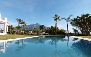 Thumbnail von Luxus-Villa in Marbella AVR3278