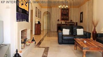 Thumbnail von **Grosse 3 Zimmer Wohnung in NUEVA ANDALUCIA - COSTA DEL SOL**