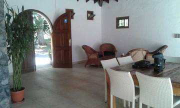 Thumbnail von 20.000 m² hochwertiges Anwesen (Haupthaus, Gästehaus, Pool) bei San Bernardino, Paraguay