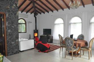 Thumbnail von 20.000 m² hochwertiges Anwesen (Haupthaus, Gästehaus, Pool) bei San Bernardino, Paraguay