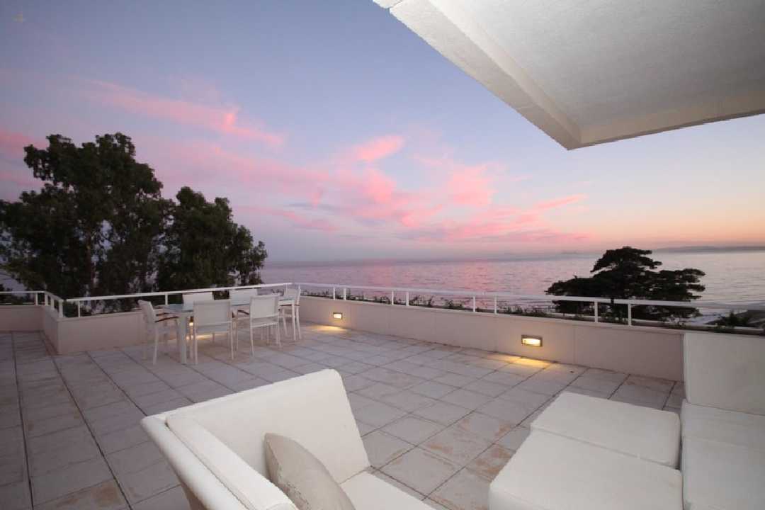 Luxus-Wohnung in New Golden Mile R2554061 