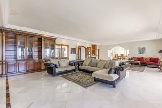 Thumbnail von Luxus-Villa in Sierra Blanca R2674664