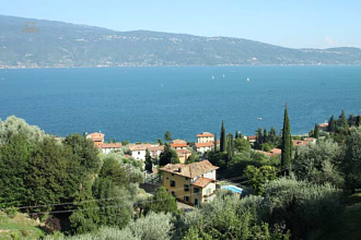 Thumbnail von Propriété luxueuse à Gargnano avec vue sur le lac et piscine