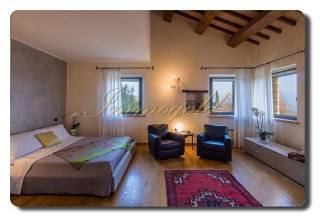 Thumbnail von Immogold exklusives Villen-Landhaus aus dem 15. Jhd. ehemals im Besitz des Templerordens