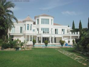 Thumbnail von ***Einzigartige Villa mit besten Ausstattungsmerkmalen in Estepona***