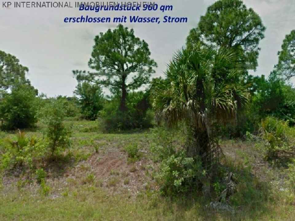 ***FLORIDA: PŘÍMO OD ET WSG GERMANY - Úchvatný stavební pozemek u vody***