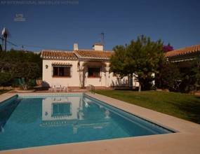 Thumbnail von ***Schönes Chalet in traumhafter Lage mit  Pool und Garage***