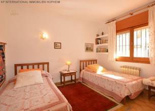 Thumbnail von ***Schönes Chalet in traumhafter Lage mit  Pool und Garage***