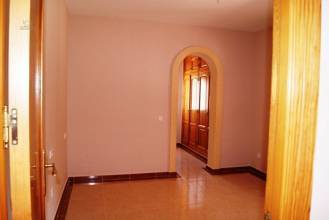 Thumbnail von ***Großzügige Villa mit Pool und Garage***