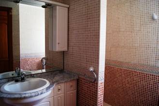 Thumbnail von ***Großzügige Villa mit Pool und Garage***