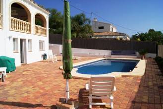 Thumbnail von *** Villa mit Gästeappartement, Pool und Garage***