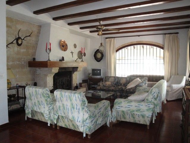 Thumbnail von ***Wunderschöne Villa mit Pool und Tennisplatz***