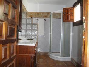 Thumbnail von ***Wunderschöne Villa mit Pool und Tennisplatz***