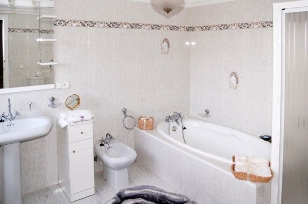 Thumbnail von ***Luxusvilla mit traumhaftem Meerblick***