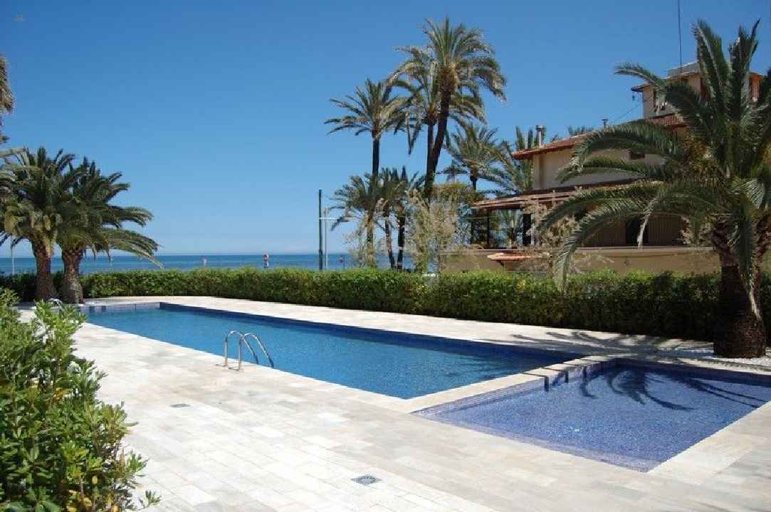 ***Sehr schönes Appartement in Strandnähe***