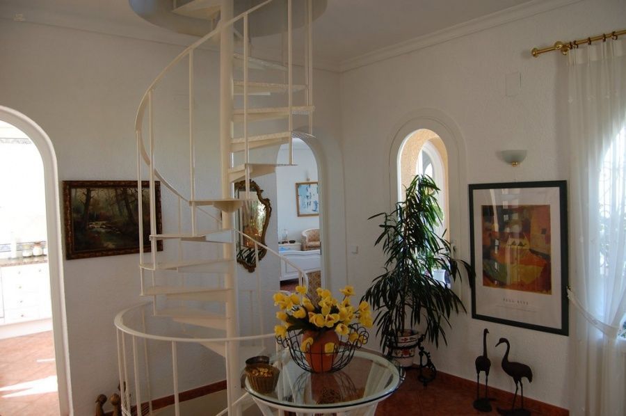 Thumbnail von ***Neuwertige Villa mit Pool in Marquesa V***