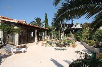 Thumbnail von ***Sehr gepflegtes Anwesen mit Pool und herrlichem Steingarten in außergewöhnlich guter Aussichtslage nahe Denia***