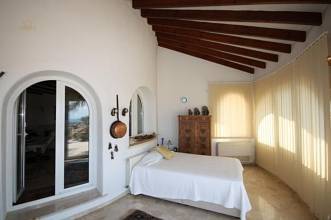 Thumbnail von ***Sehr gepflegtes Anwesen mit Pool und herrlichem Steingarten in außergewöhnlich guter Aussichtslage nahe Denia***