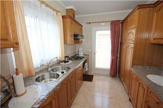 Thumbnail von ***Neuwertige Villa mit Meerblick und privatem Garten***