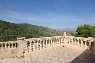 Thumbnail von ***Eine Villa wie eine Burg mit schönem Meer- und Panoramablick***