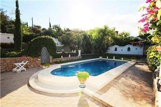 Thumbnail von ***Stilvolle und stadtnahe Villa mit 2 Wohneinheiten, Pool und Carport***