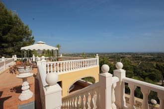 Thumbnail von ***Villa mit beheizbarem Pool und herrlichem Meerblick, 2 unabhängige Wohnungen, Zentralheizung , Kamin, Alarmanlage, Carport, Terrasse etc.***