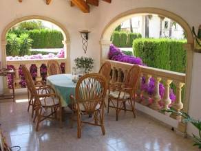 Thumbnail von ***Sehr gepflegte und stadtnahe Villa mit Pool***