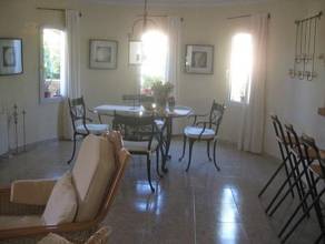 Thumbnail von ***Sehr gepflegte und stadtnahe Villa mit Pool***