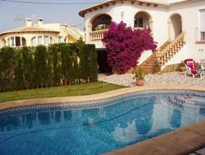 Thumbnail von ***Sehr gepflegte und stadtnahe Villa mit Pool***