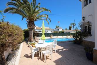 Thumbnail von ***Villa mit zwei Stufen zum Meer, perfekt gepflegt mit privatem Pool***