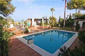 Thumbnail von ***Stadtnahe Villa mit Pool, Sauna, Jacuzzi und vielen Extras***