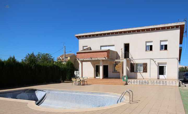 ***Finca in El Vergel mit Pool, 5 Schlafzimmern, 3 Bädern, Heizung und Klimaanlage***