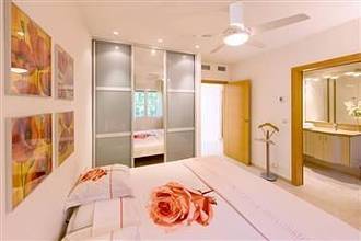 Thumbnail von ***Neuwertige Luxusvilla mit unverbaubarer Meersicht, Pool, Wintergarten, 2 Garagen und herrlichem Garten***