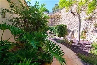 Thumbnail von ***Neuwertige Luxusvilla mit unverbaubarer Meersicht, Pool, Wintergarten, 2 Garagen und herrlichem Garten***