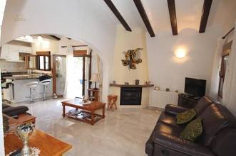 Thumbnail von ***Villa in schöner Südlage mit Tageslicht-System und viel Platz innen und außen***