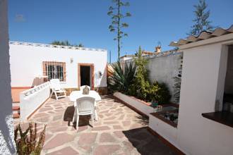 Thumbnail von ***Modern renovierte 2 SZ Villa mit Pool, BBQ, Garage, diversen Terrassen, unweit vom Meer***