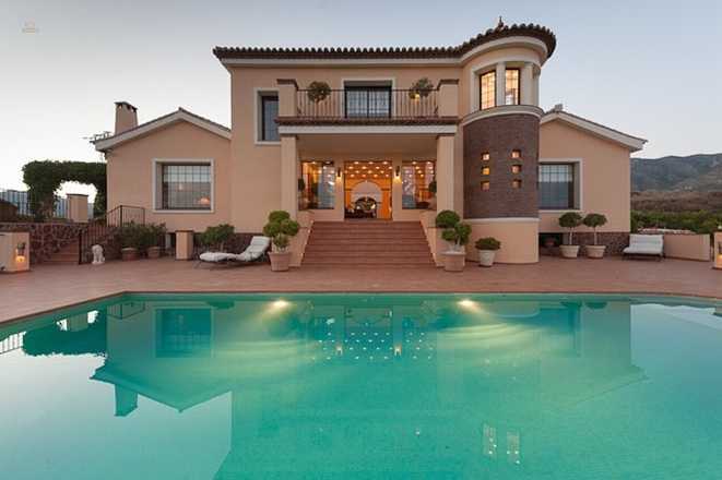 Luxus-Villa in Mijas R854769 