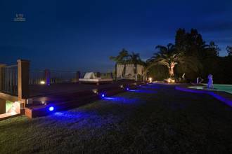 Thumbnail von Luxus-Villa in Sierra Blanca R2804303