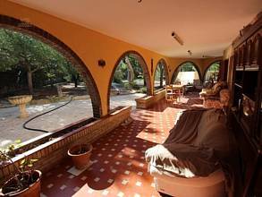 Thumbnail von ***Große Villa mit drei Wohneinheiten***