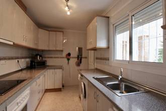 Thumbnail von ***Zentral gelegene Villa mit privatem Pool und Aussicht***