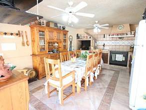 Thumbnail von ***Sehr gepflegte Villa mit einem traumhaften Garten***