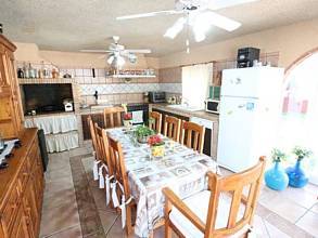 Thumbnail von ***Sehr gepflegte Villa mit einem traumhaften Garten***