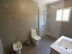 Thumbnail von ***Große renovierte Villa nur 2 km vom Meer entfernt***