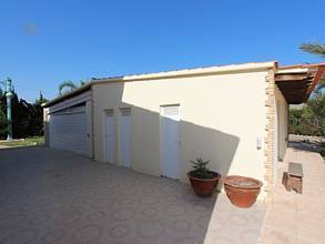 Thumbnail von ***Große renovierte Villa nur 2 km vom Meer entfernt***