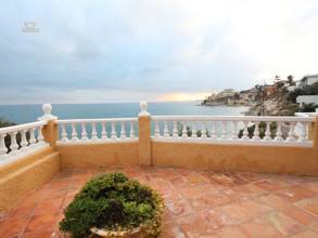 Thumbnail von ***Eine 500 qm Villa in erster Meereslinie mit einmaligem Küstenblick in Coveta Fuma***